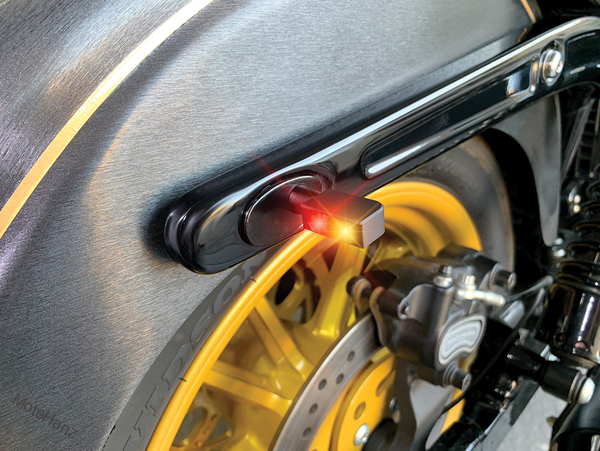 Blinkr s koncovým světlem 3v1 Blok Micro Heinz Bikes pro Harley Davidson 91-22